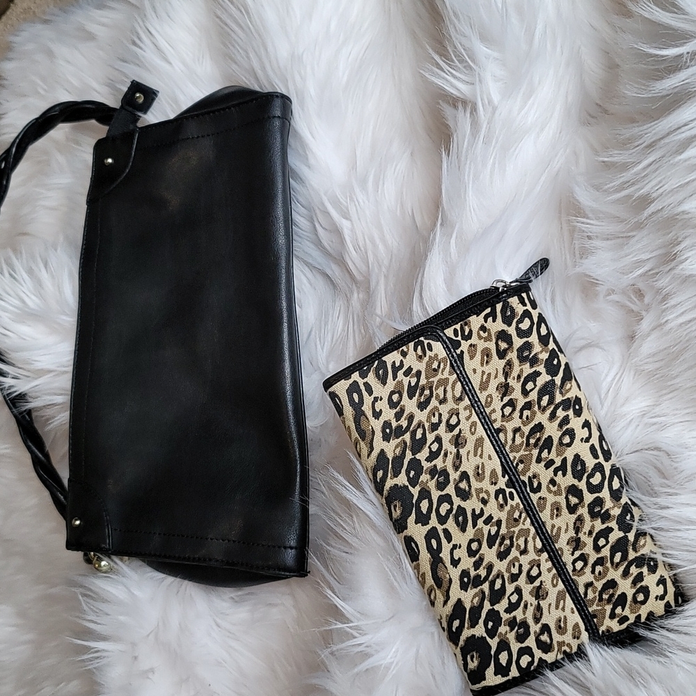 Ladies leopard print tri-fold wallet